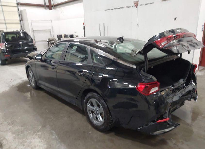 Photo 3 of 2021 Kia K5 LXS (VIN 5XXG14J22MG010844)