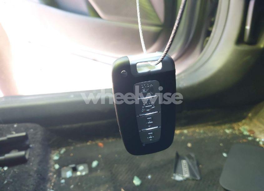 Photo 11 of 2021 Kia K5 LXS (VIN 5XXG14J22MG015316)