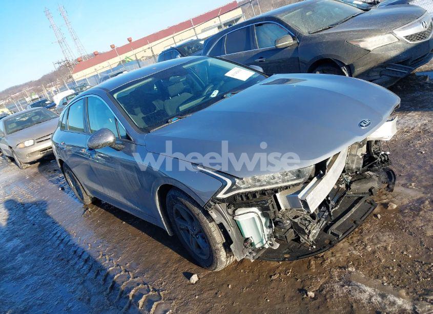 2021 Kia K5 LXS (VIN 5XXG14J22MG051667) main photo