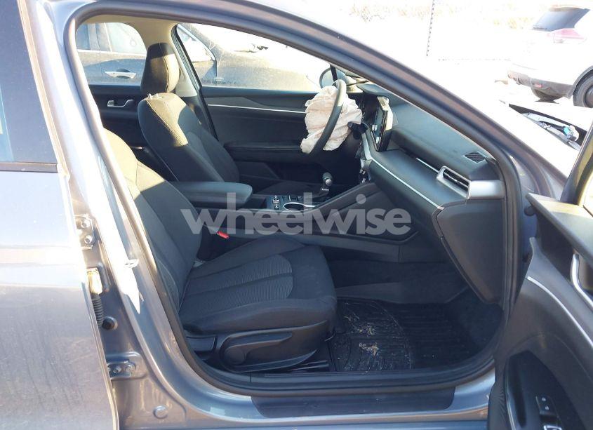 Photo 5 of 2021 Kia K5 LXS (VIN 5XXG14J22MG051667)