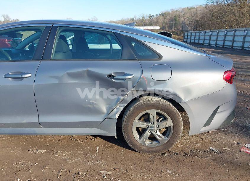 Photo 6 of 2021 Kia K5 LXS (VIN 5XXG14J22MG055976)