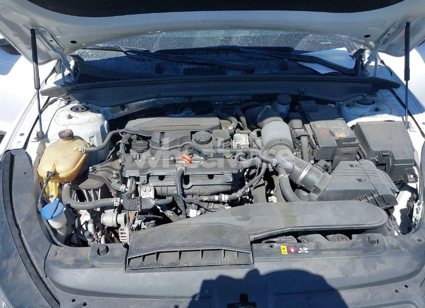 Photo 10 of 2021 Kia K5 LXS (VIN 5XXG14J22MG056965)