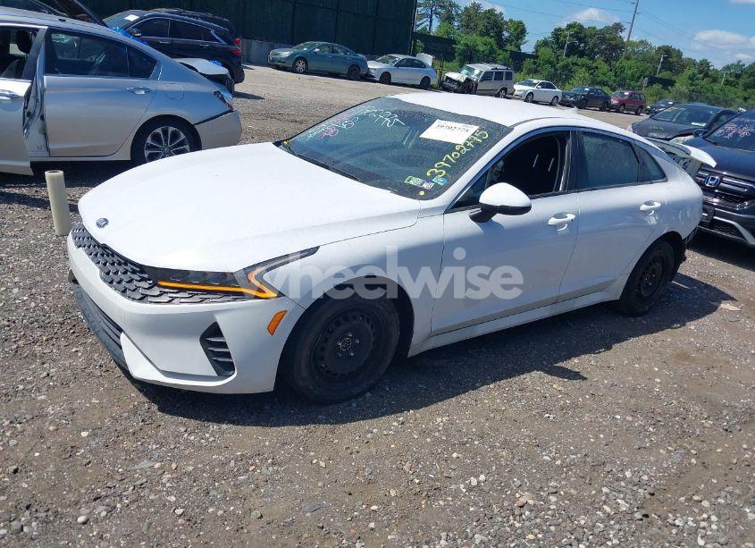 Photo 2 of 2021 Kia K5 LXS (VIN 5XXG14J22MG056965)