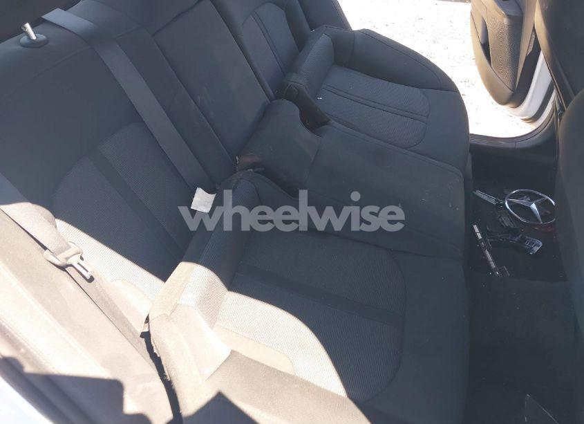 Photo 8 of 2021 Kia K5 LXS (VIN 5XXG14J22MG056965)