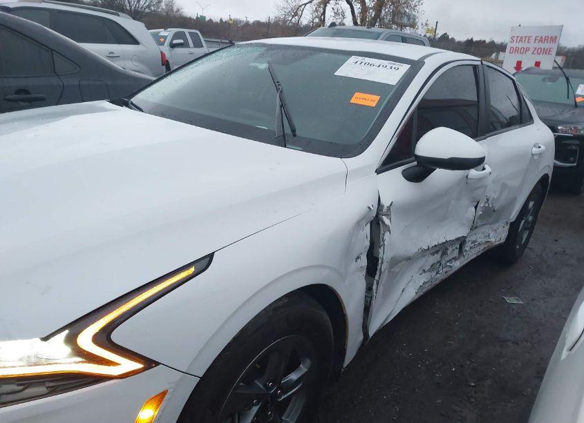 Photo 6 of 2022 Kia K5 LXS (VIN 5XXG14J22NG139247)