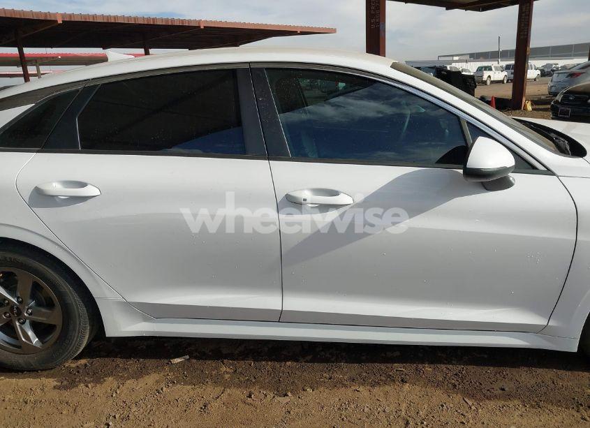 Photo 14 of 2022 Kia K5 LXS (VIN 5XXG14J22NG157988)