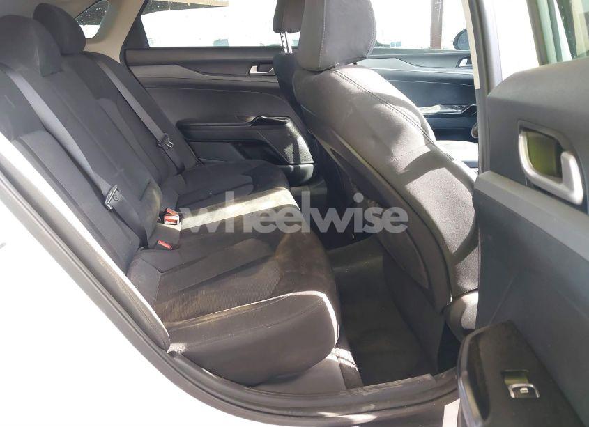 Photo 8 of 2022 Kia K5 LXS (VIN 5XXG14J22NG157988)