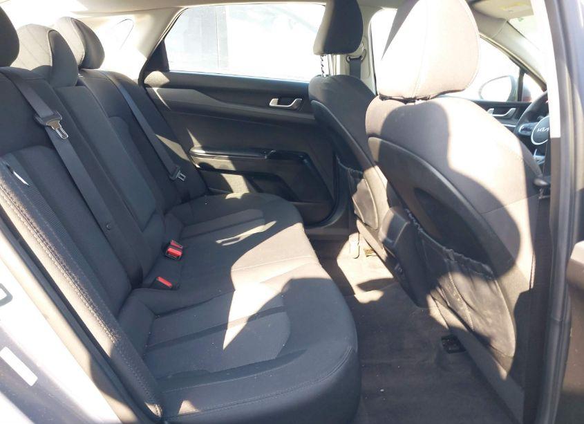 Photo 8 of 2023 Kia K5 LXS (VIN 5XXG14J22PG190766)