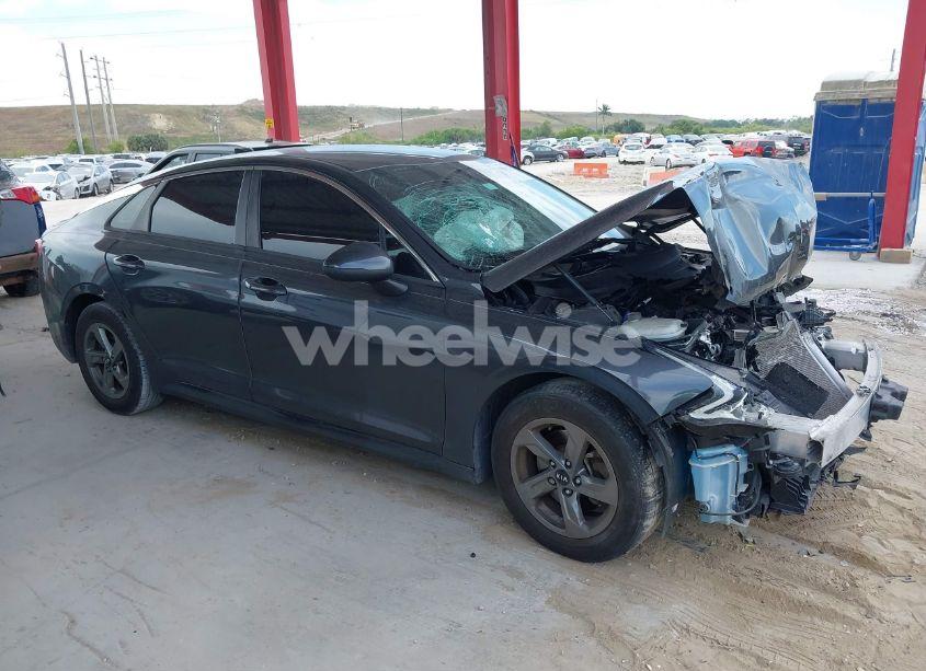 Photo 13 of 2021 Kia K5 LXS (VIN 5XXG14J23MG003479)