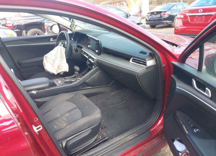 Photo 5 of 2021 Kia K5 LXS (VIN 5XXG14J23MG051242)