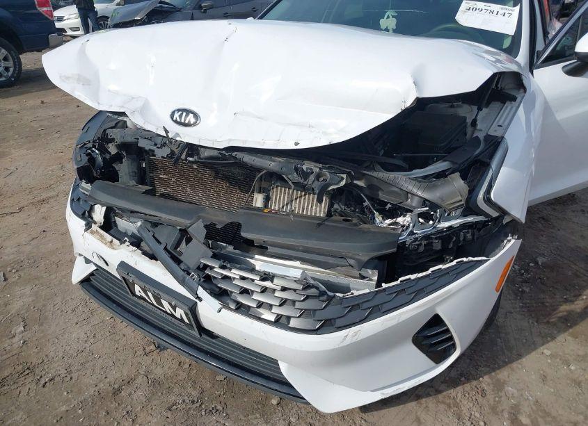 Photo 6 of 2021 Kia K5 LXS (VIN 5XXG14J23MG056117)