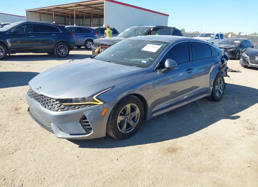 Photo 2 of 2021 Kia K5 LXS (VIN 5XXG14J23MG061270)