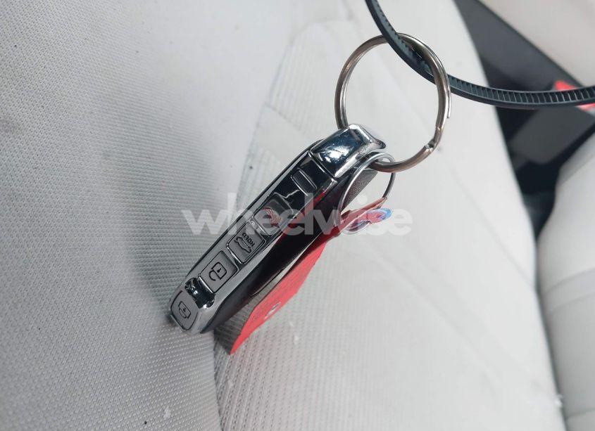 Photo 11 of 2021 Kia K5 LXS (VIN 5XXG14J23MG082104)