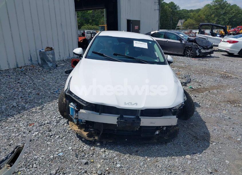Photo 11 of 2022 Kia K5 LXS (VIN 5XXG14J23NG085618)