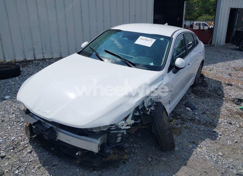 Photo 2 of 2022 Kia K5 LXS (VIN 5XXG14J23NG085618)