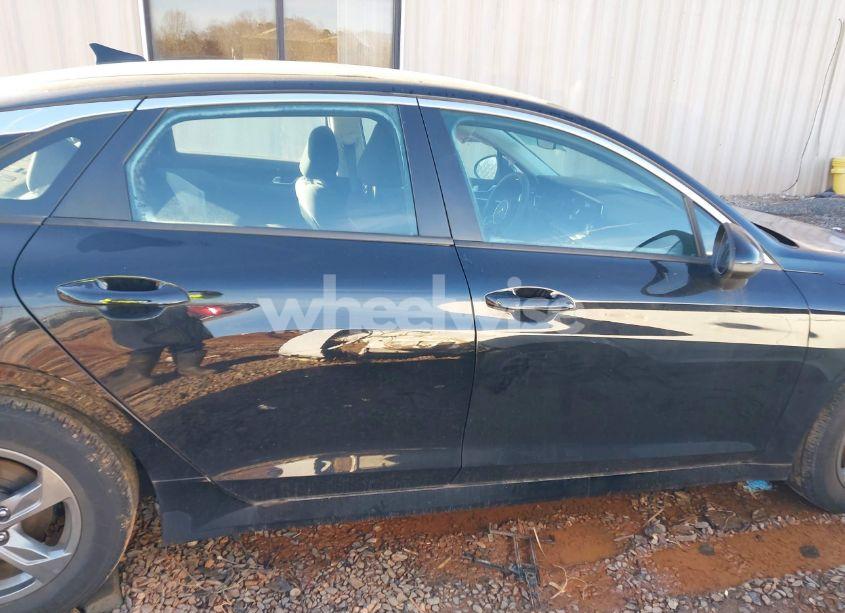 Photo 12 of 2022 Kia K5 LXS (VIN 5XXG14J23NG106614)