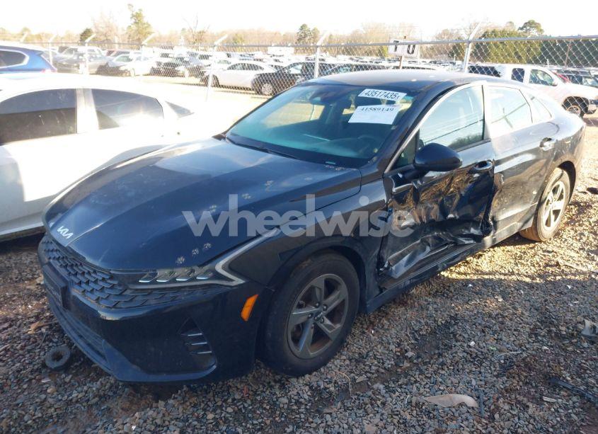 Photo 2 of 2022 Kia K5 LXS (VIN 5XXG14J23NG106614)