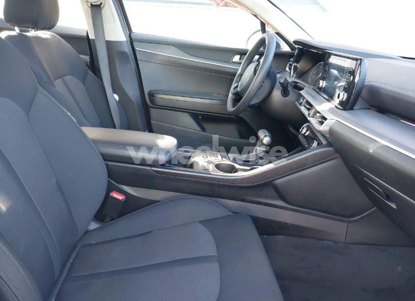 Photo 5 of 2022 Kia K5 LXS (VIN 5XXG14J23NG106614)