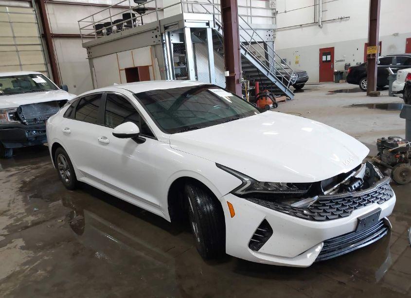 2022 Kia K5 LXS (VIN 5XXG14J23NG138155) main photo