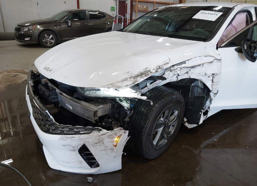 Photo 6 of 2022 Kia K5 LXS (VIN 5XXG14J23NG138155)