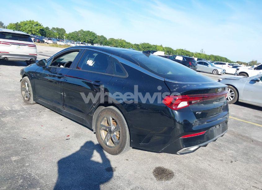 Photo 3 of 2021 Kia K5 LXS (VIN 5XXG14J24MG051640)