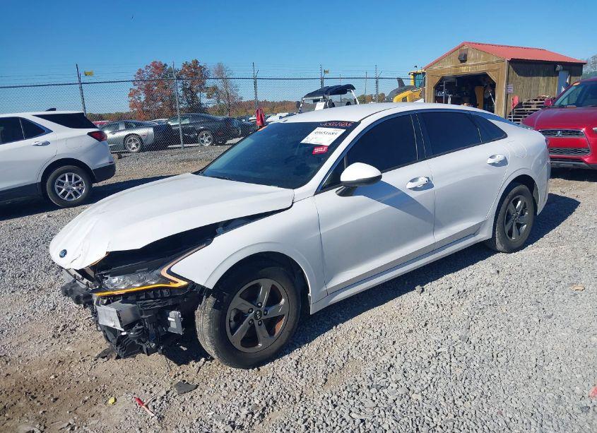 Photo 2 of 2021 Kia K5 LXS (VIN 5XXG14J24MG056496)