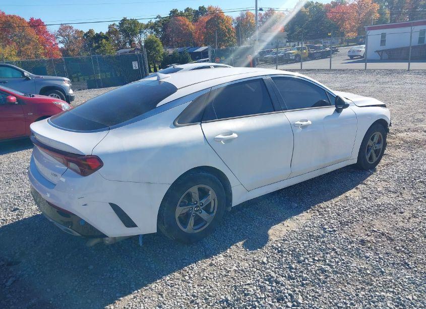 Photo 4 of 2021 Kia K5 LXS (VIN 5XXG14J24MG056496)