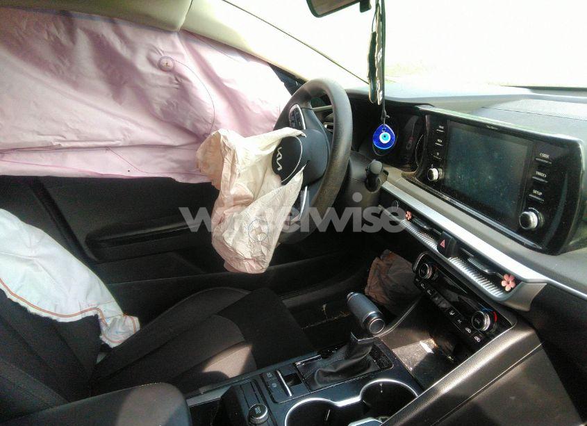 Photo 5 of 2022 Kia K5 LXS (VIN 5XXG14J24NG107450)