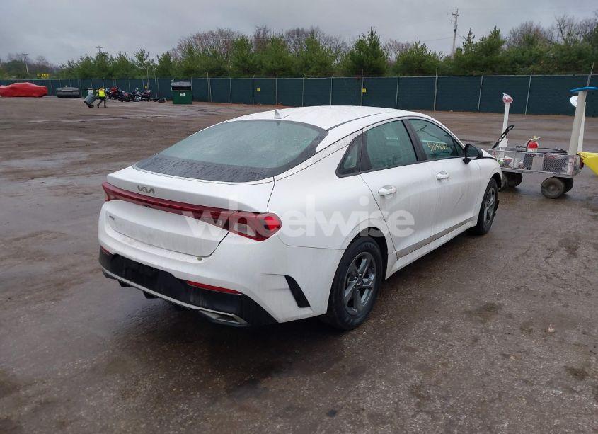 Photo 4 of 2022 Kia K5 LXS (VIN 5XXG14J24NG114138)