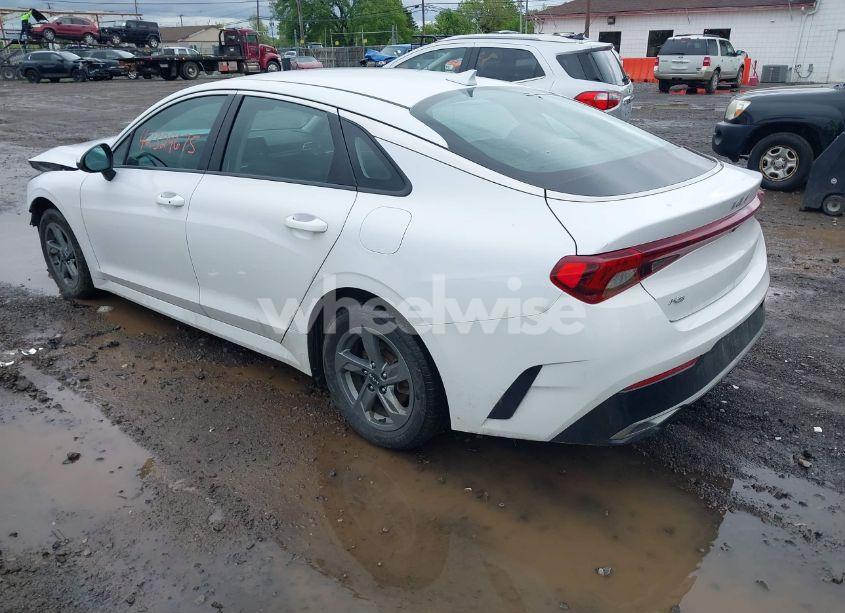 Photo 3 of 2022 Kia K5 LXS (VIN 5XXG14J24NG141596)