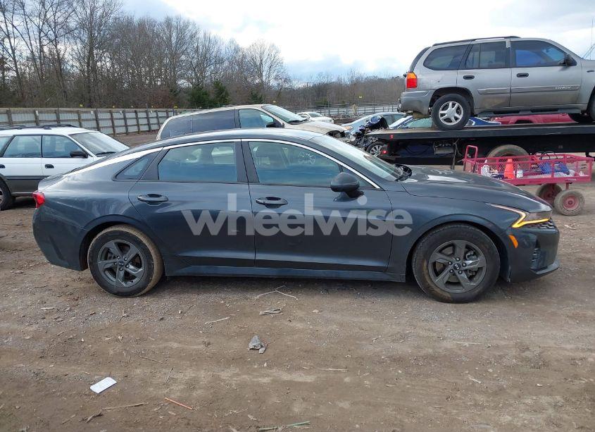 Photo 13 of 2021 Kia K5 LXS (VIN 5XXG14J25MG041618)