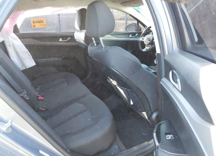 Photo 8 of 2021 Kia K5 LXS (VIN 5XXG14J25MG066020)