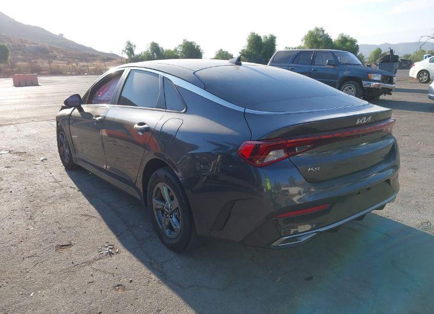 Photo 3 of 2022 Kia K5 LXS (VIN 5XXG14J25NG085412)