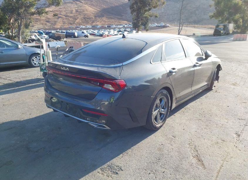Photo 4 of 2022 Kia K5 LXS (VIN 5XXG14J25NG085412)