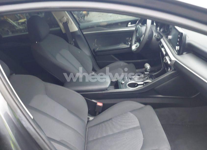 Photo 5 of 2022 Kia K5 LXS (VIN 5XXG14J25NG105562)