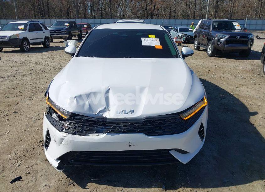 Photo 13 of 2022 Kia K5 LXS (VIN 5XXG14J25NG110504)