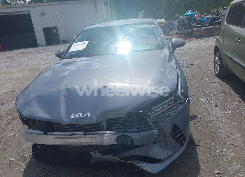 Photo 12 of 2022 Kia K5 LXS (VIN 5XXG14J25NG130168)