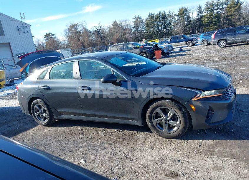 Photo 13 of 2022 Kia K5 LXS (VIN 5XXG14J25NG160576)