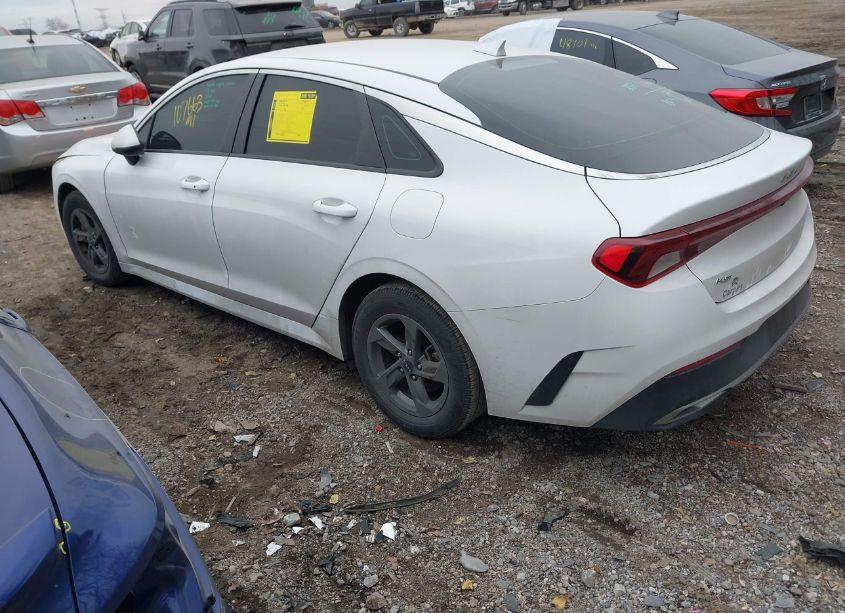 Photo 3 of 2022 Kia K5 LXS (VIN 5XXG14J25NG163350)