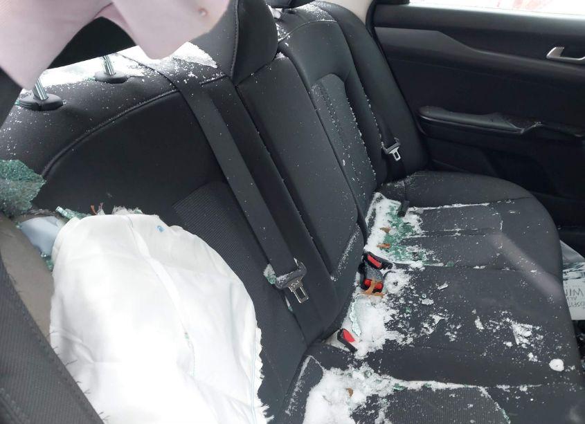 Photo 8 of 2022 Kia K5 LXS (VIN 5XXG14J25NG166278)