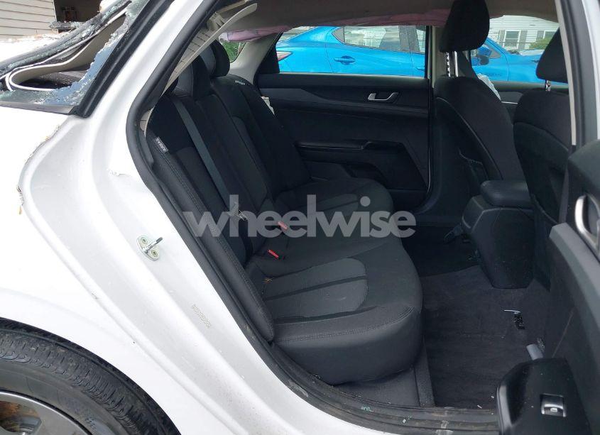 Photo 8 of 2023 Kia K5 LXS (VIN 5XXG14J25PG189448)