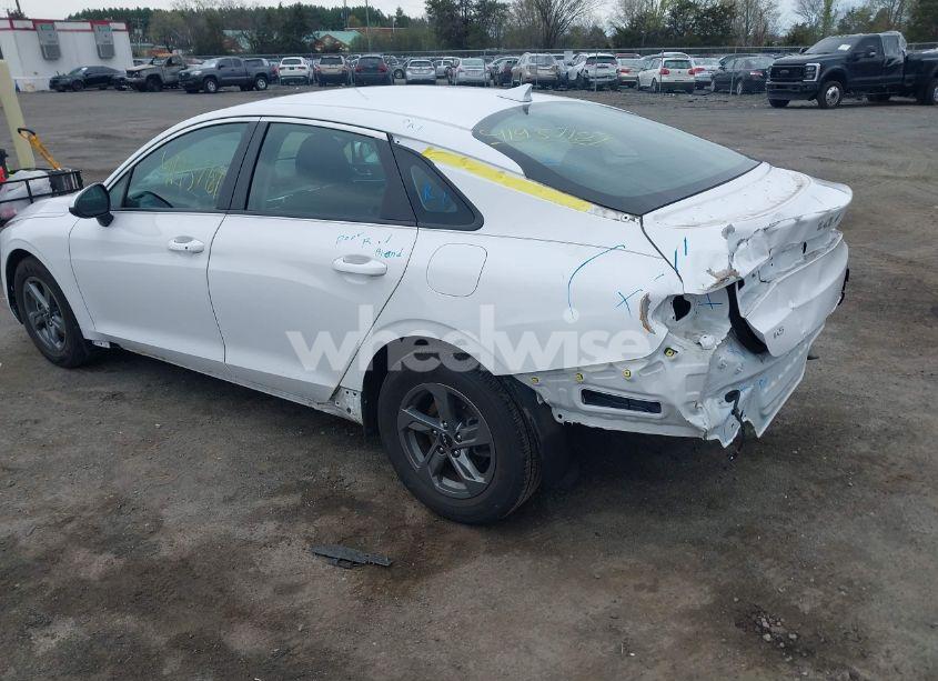 Photo 3 of 2023 Kia K5 LXS (VIN 5XXG14J25PG199722)