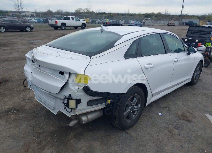 Photo 4 of 2023 Kia K5 LXS (VIN 5XXG14J25PG199722)