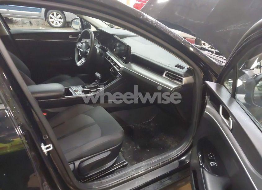 Photo 5 of 2023 Kia K5 LXS (VIN 5XXG14J25PG209844)