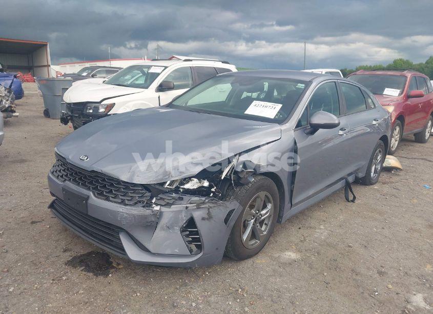 Photo 2 of 2021 Kia K5 LXS (VIN 5XXG14J26MG008143)