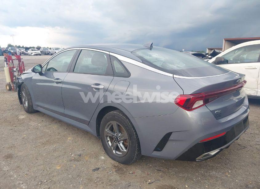 Photo 3 of 2021 Kia K5 LXS (VIN 5XXG14J26MG008143)