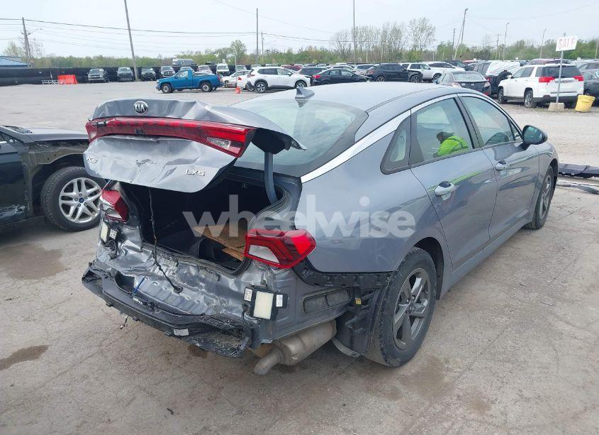 Photo 4 of 2021 Kia K5 LXS (VIN 5XXG14J26MG015903)