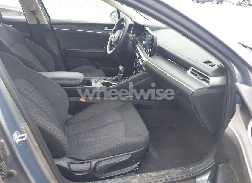 Photo 5 of 2021 Kia K5 LXS (VIN 5XXG14J26MG015903)