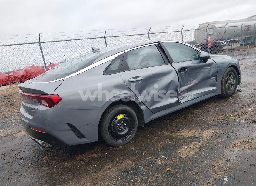 Photo 4 of 2021 Kia K5 LXS (VIN 5XXG14J26MG016596)