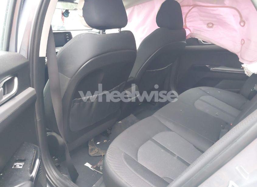 Photo 8 of 2021 Kia K5 LXS (VIN 5XXG14J26MG016596)